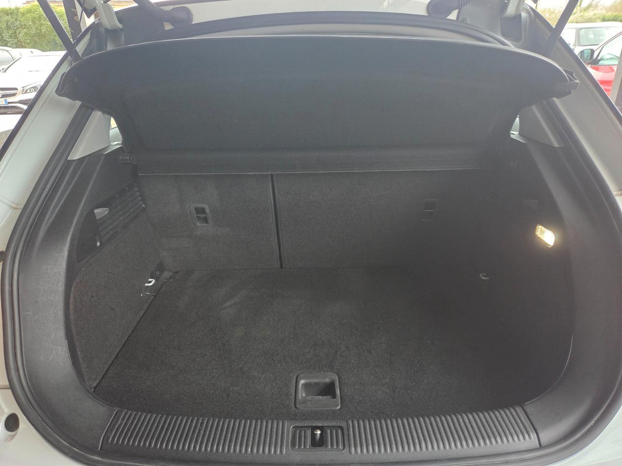 Audi A1 SPB 1.4 TDI SLINE