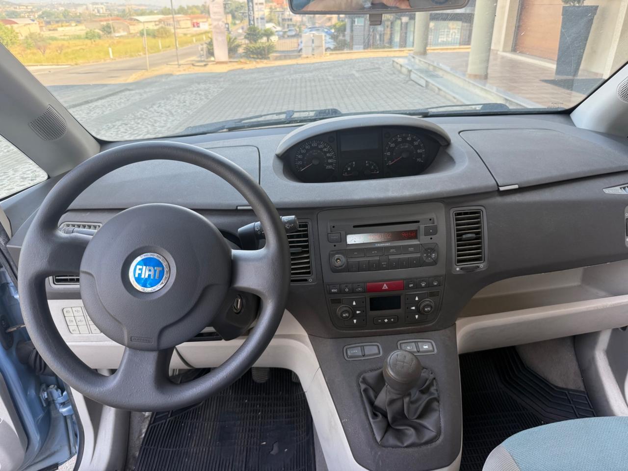 Fiat Idea 1.9 Multijet Emotion