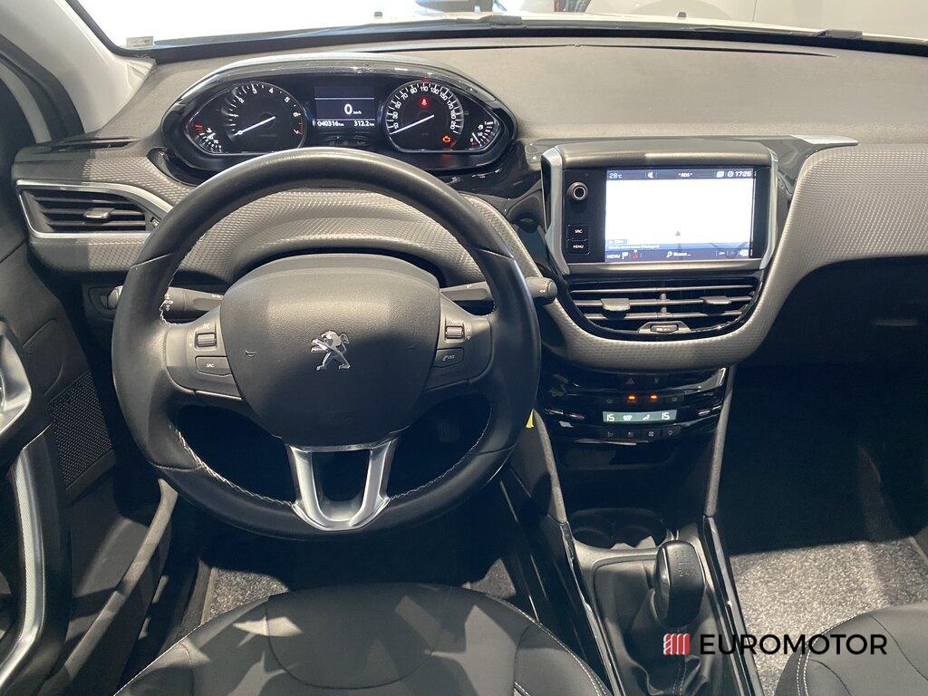 Peugeot 2008 1.2 PureTech Allure