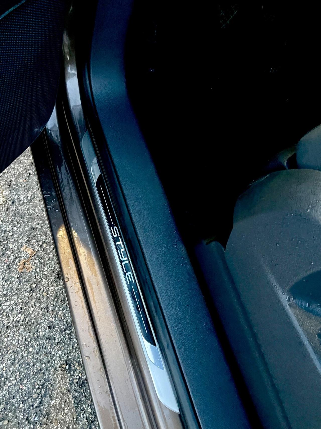 Volkswagen Touran 1.6 TDI Comfortline