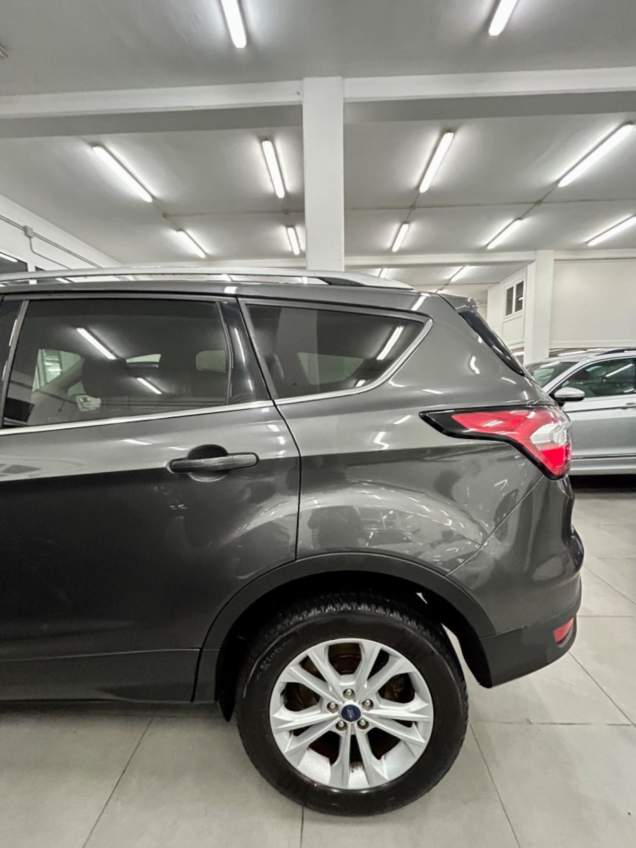 Ford Kuga 1.5 TDCI 120 CV S&S Titanium FINANZIABILE