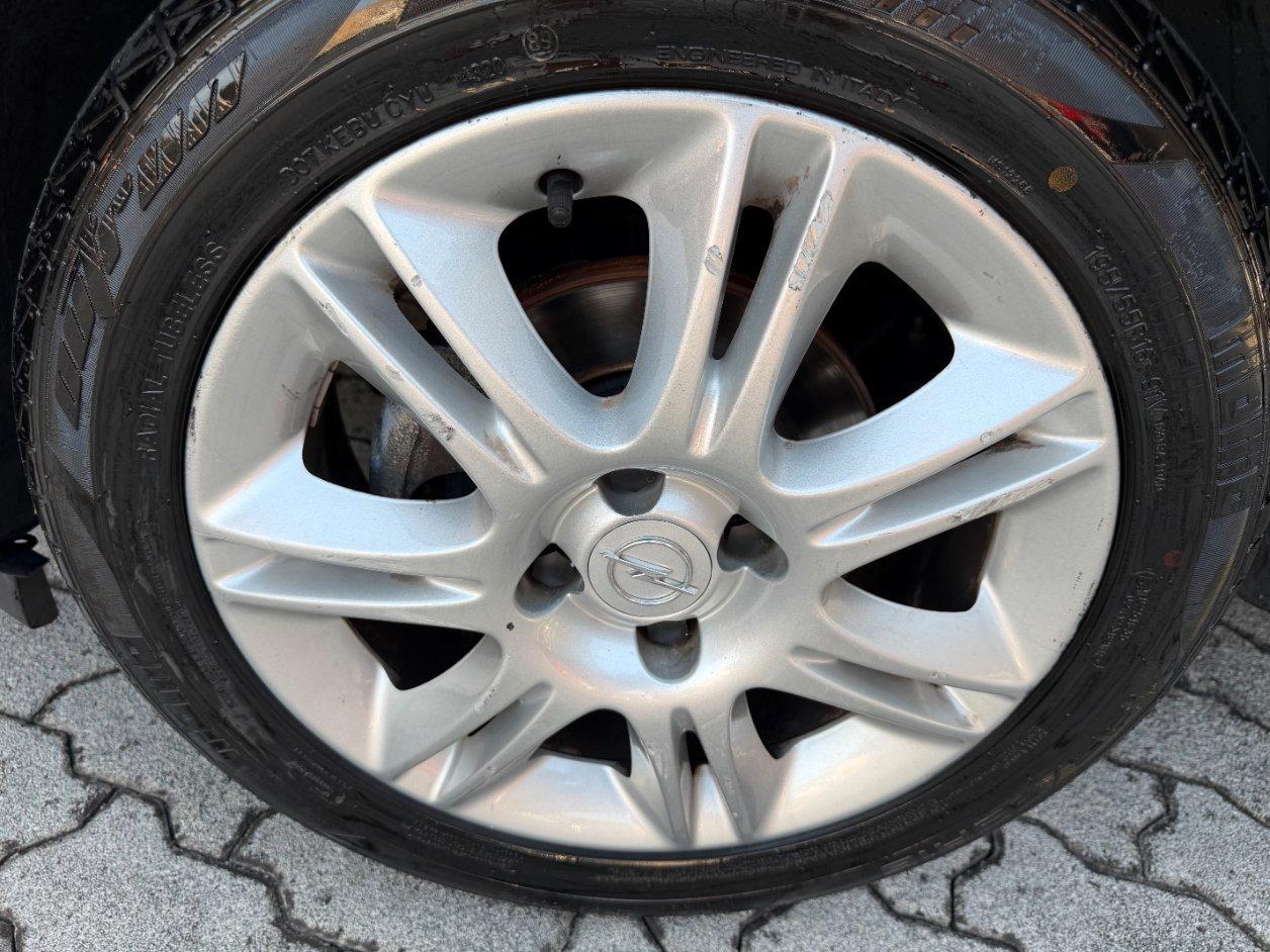 Opel Corsa 5 Porte Corsa 5p 1.2 Cosmo IDONEA NEOPATENTATI