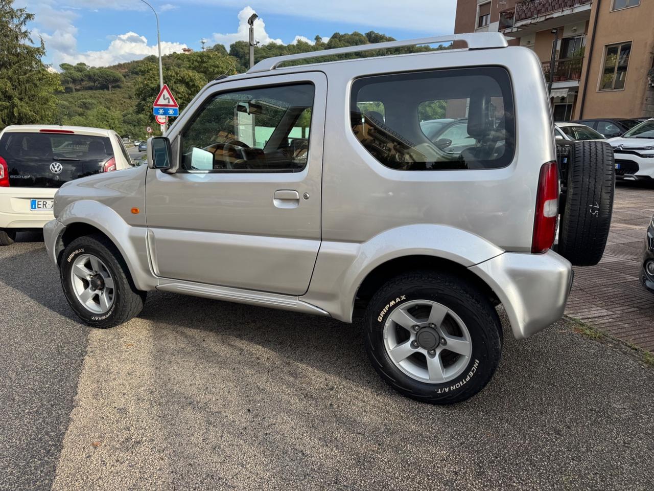 Suzuki Jimny 1.3i 16V cat 4WD JLX