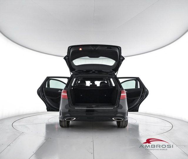 MERCEDES-BENZ B 180 180 d Automatic Premium