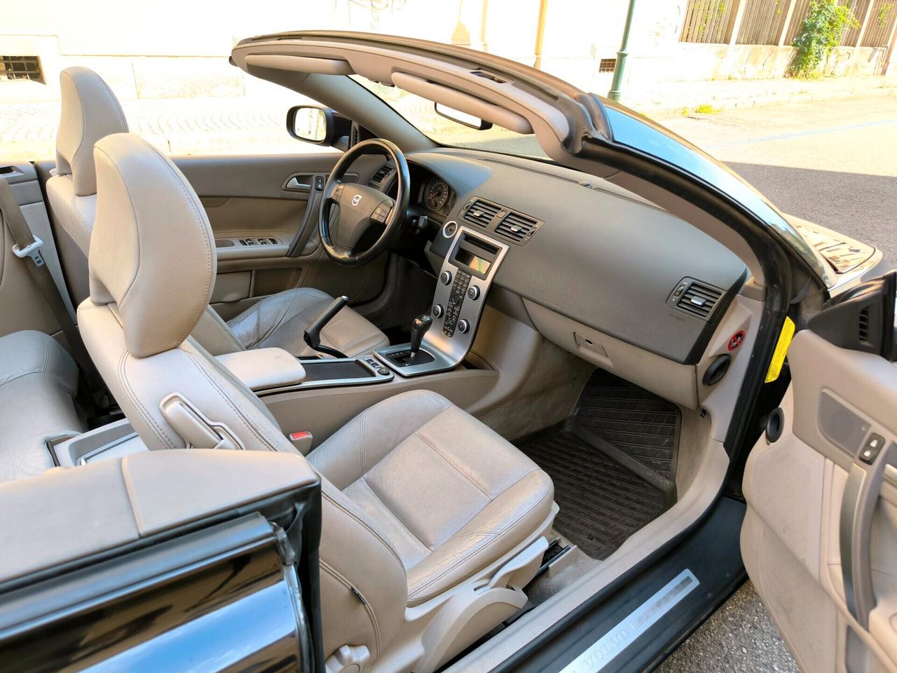 Volvo C70 2.4 20V 140 CV Summum