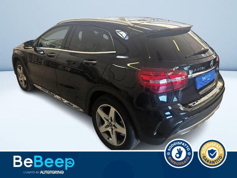 Mercedes-Benz GLA 200 D PREMIUM 4MATIC AUTO