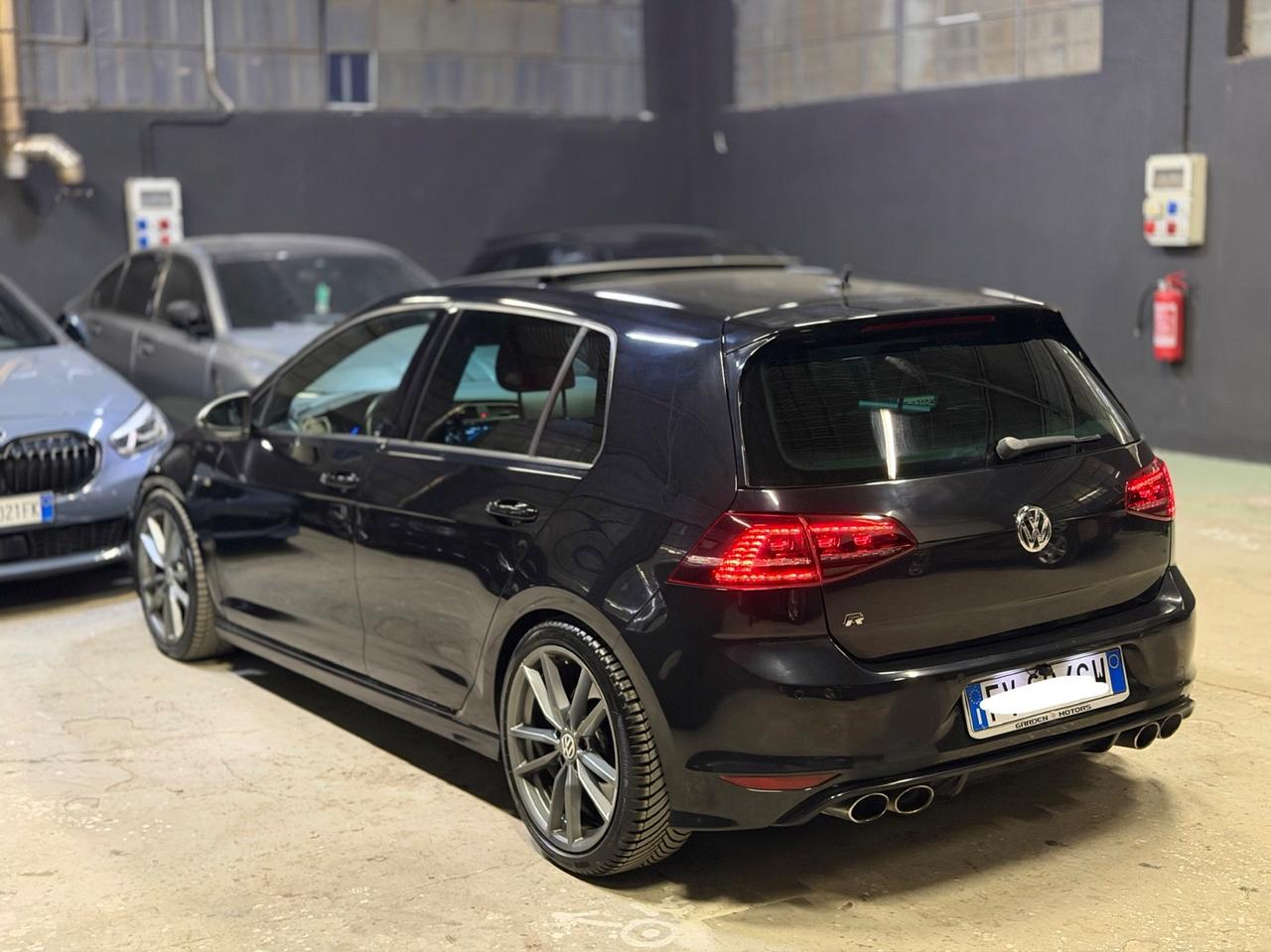 Volkswagen Golf R 2.0 5p.