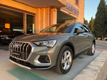 AUDI Q3 35 2.0 TDI S tronic Business Advanced COCKPIT