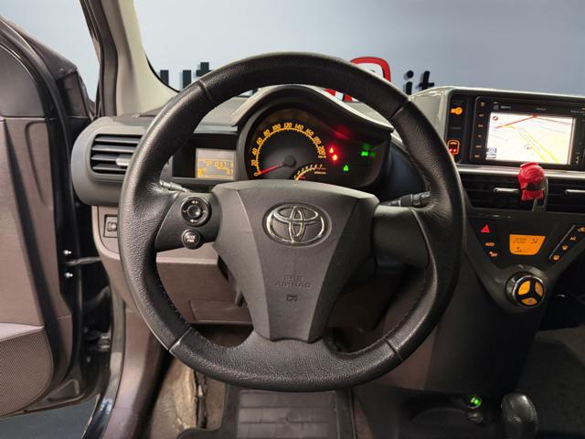TOYOTA iQ 1.3 Executive Automatica