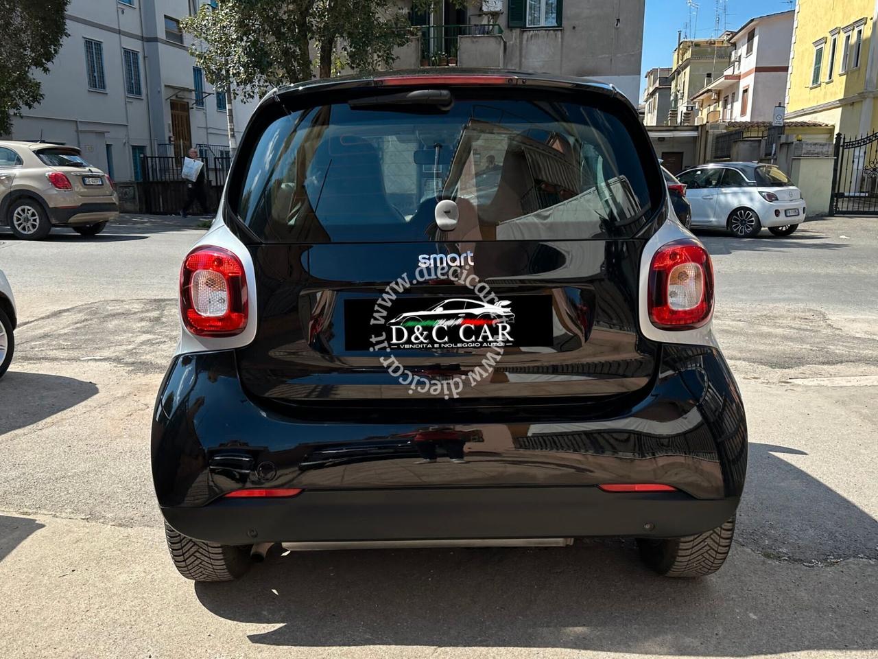Smart ForTwo 70 1.0 twinamic Prime PELLE USB