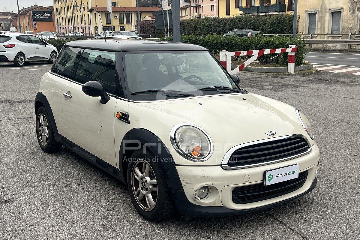 MINI Mini 1.6 16V One (55kW)