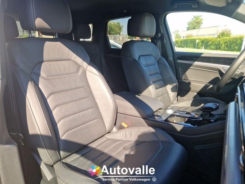 Volkswagen Touareg 3.0 V6 TDI SCR Elegance
