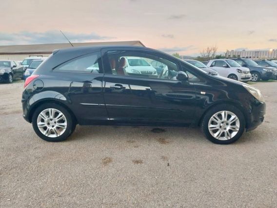 OPEL Corsa 1.0 12V 3 porte Club