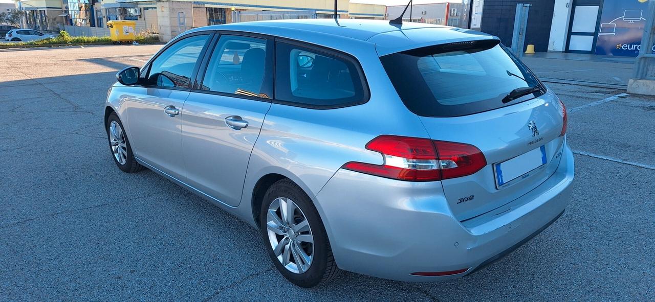 Peugeot 308 BlueHDi 120 S&S SW Business