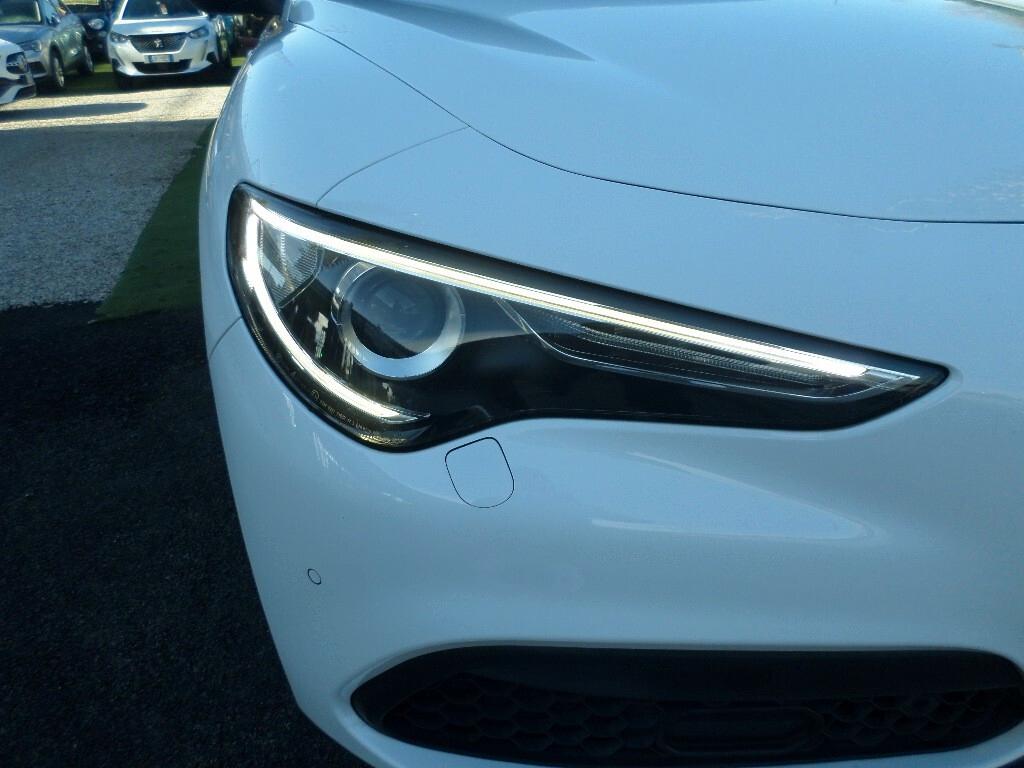 Alfa Romeo Stelvio 2.2 Turbodiesel 190 CV AT8 Q4 Sprint