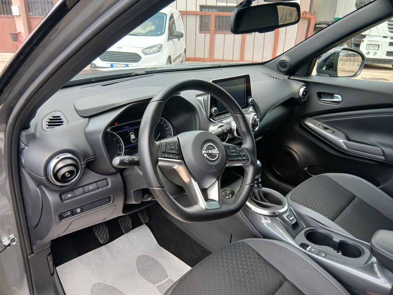 Nissan Juke 1.0 DIG-T 114 CV N-Connecta