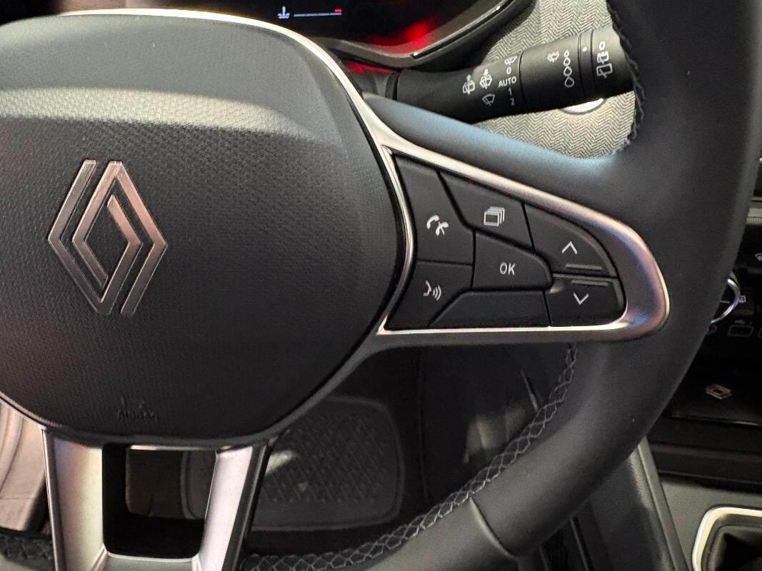 Renault Clio 1.0 tce Techno 90cv