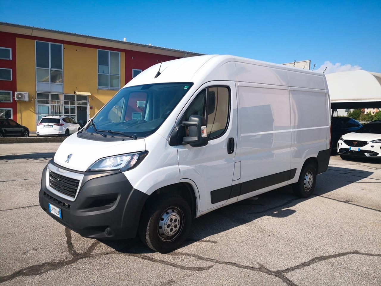 Peugeot Boxer 333 2.2 BlueHDi 140CV PC-TN 3posti ***PREZZO più IVA***
