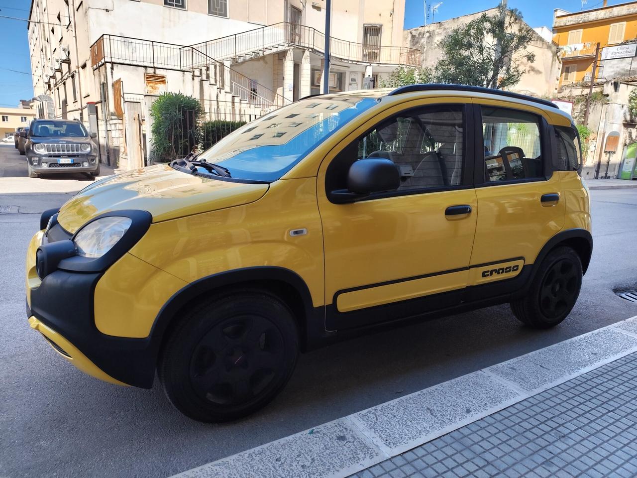 Fiat Panda 1.2 BENZ/GPL 69CV CROSS 5 POSTI