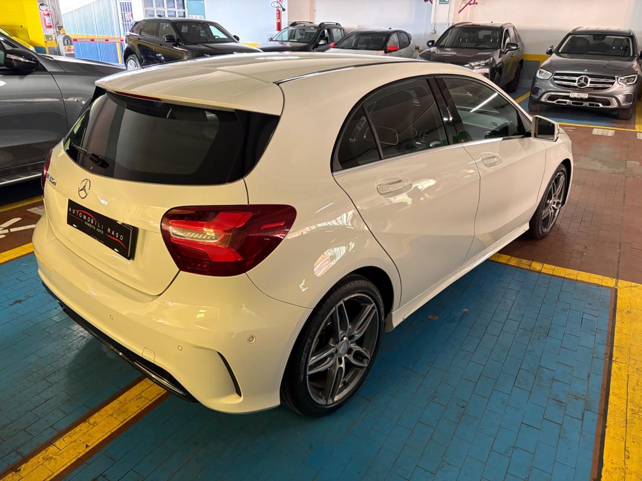 Mercedes-benz A 180 d Premium