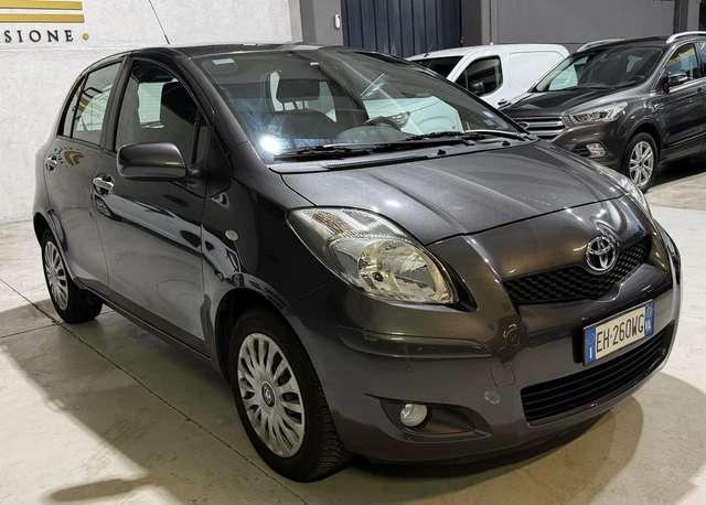 Toyota Yaris Benzina Automatica