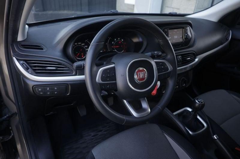 FIAT Tipo FIAT Tipo 1.4 95cv 6M Lounge 5p Unicoproprietario