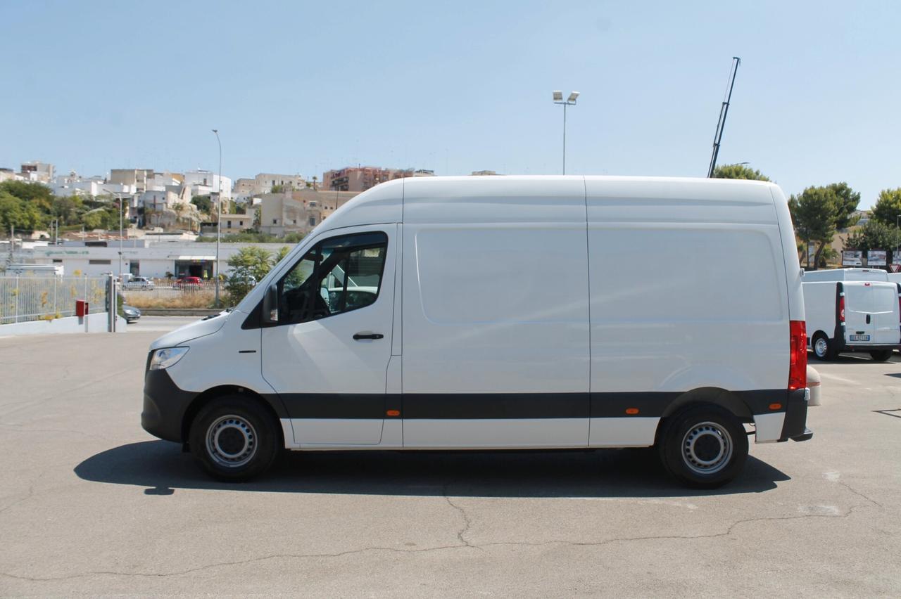 Mercedes-benz eSprinter Furgone 41 kWh L2H2