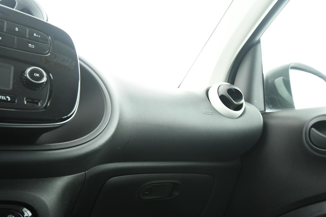 SMART Fortwo 1.0 Youngster 71cv twinamic my18 NEOPATENTATI