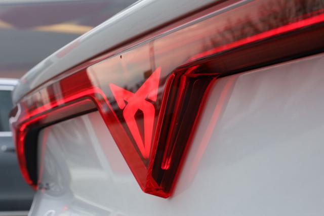 SEAT Leon Cupra Leon 1.5 eTSI 150 CV DSG