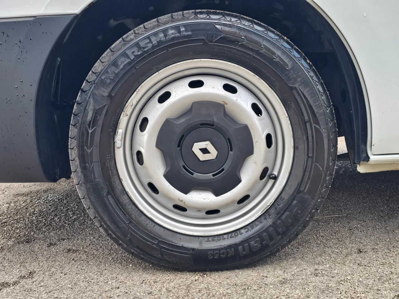 Renault Trafic 1.6 dCi 120cv 6 POSTI + FURGONE