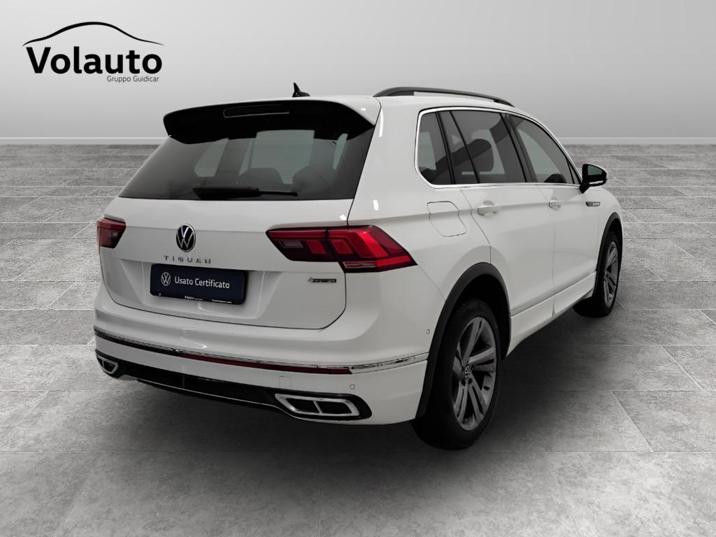 VOLKSWAGEN Tiguan II 2021 - Tiguan 2.0 tdi R-Line 4motion 150cv dsg