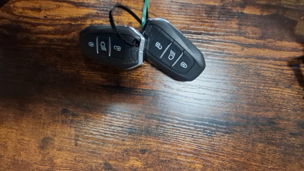 Citroen C3 PureTech 110 S&S EAT6 Shine