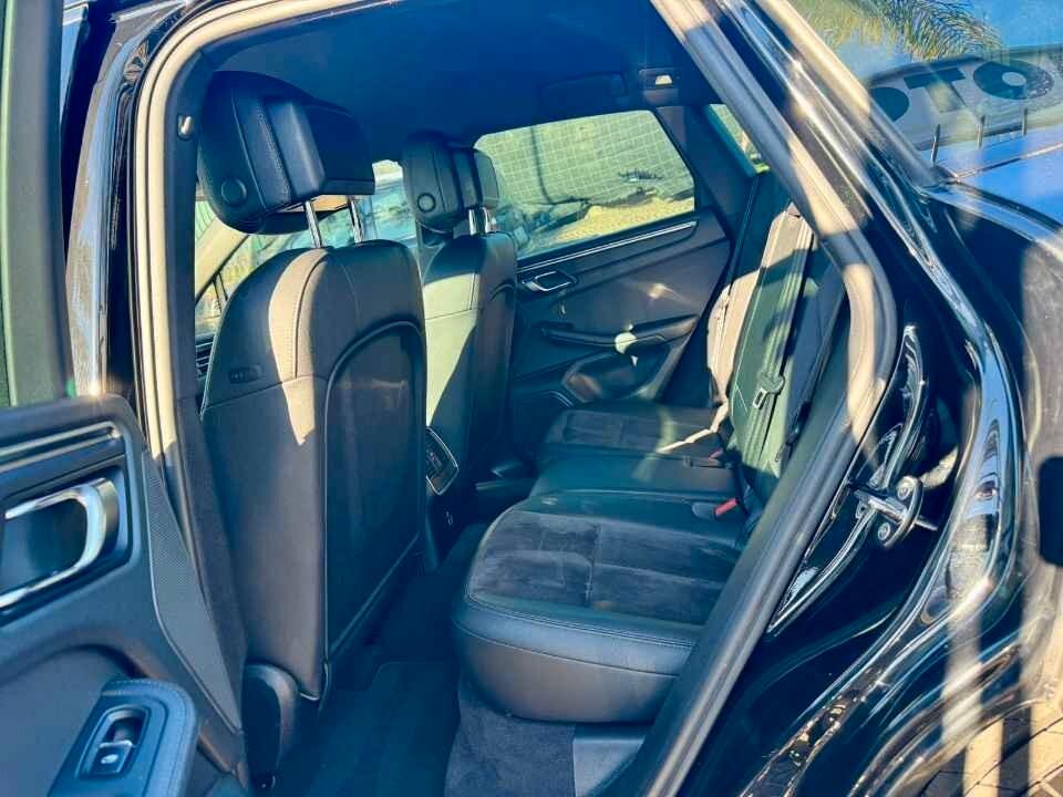 Porsche Macan 2.0 BENZINA 245 CV
