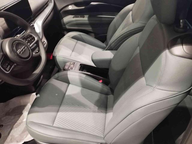 FIAT 500e Berlina 42 kWh Giorgio Armani