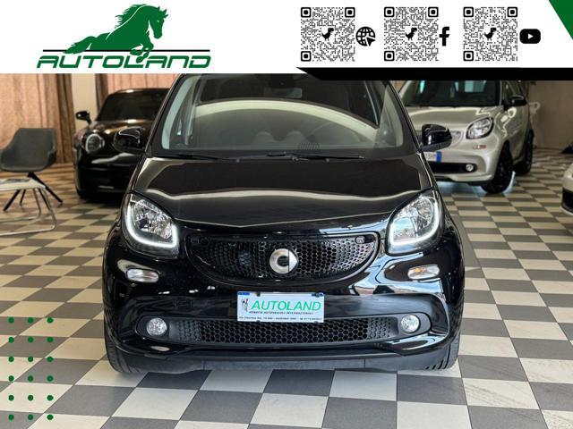 SMART ForFour 70 1.0 twinamic SuperPassionTotalBlackNeopatentati