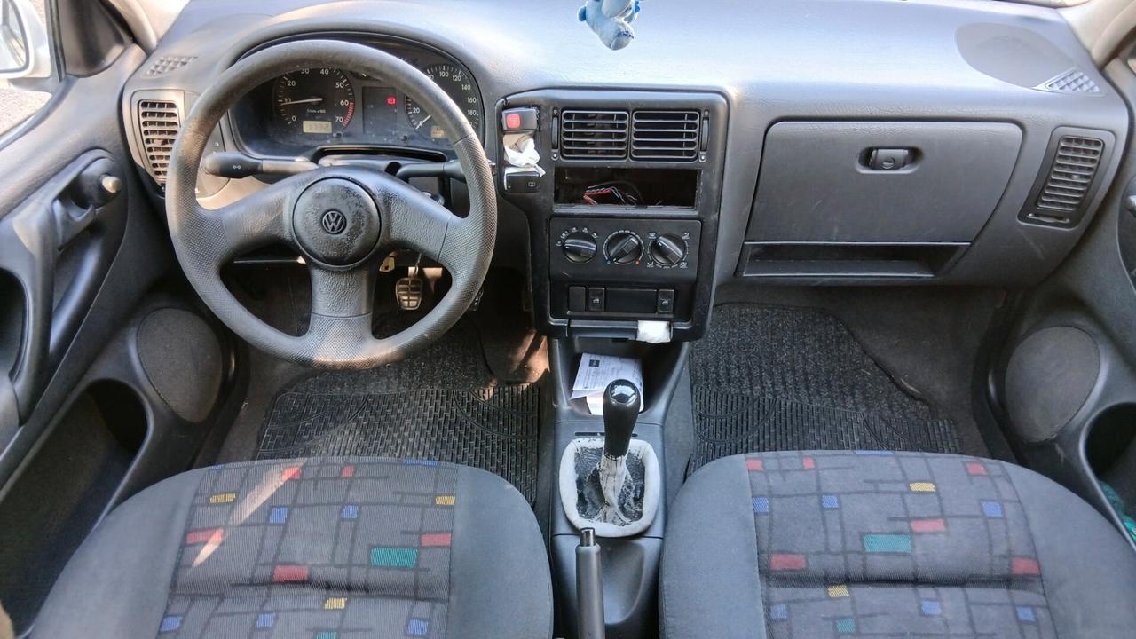 Volkswagen Polo 1.0 cat 5 porte
