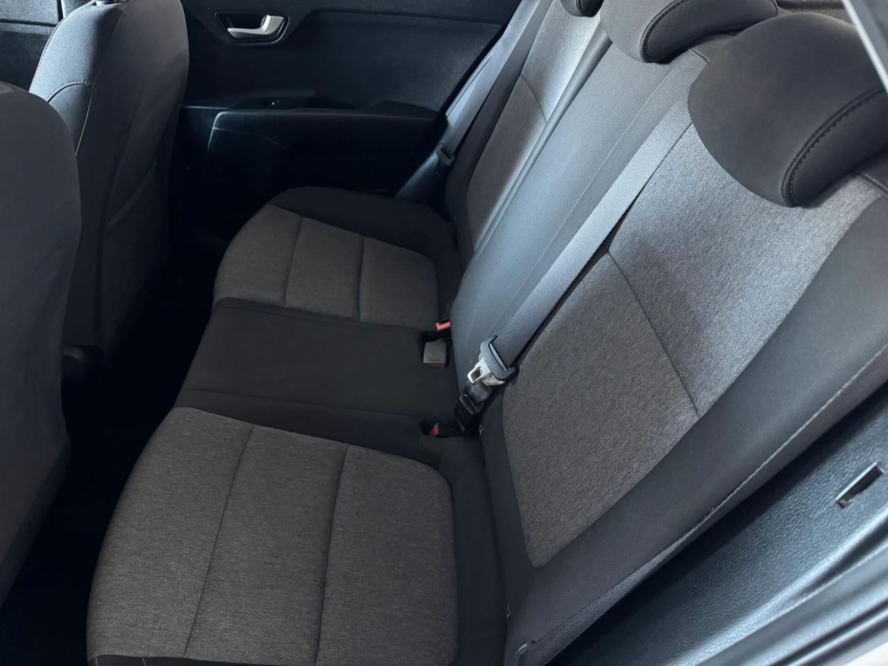 Kia Stonic 1.2 Benzina 84Cv Urban