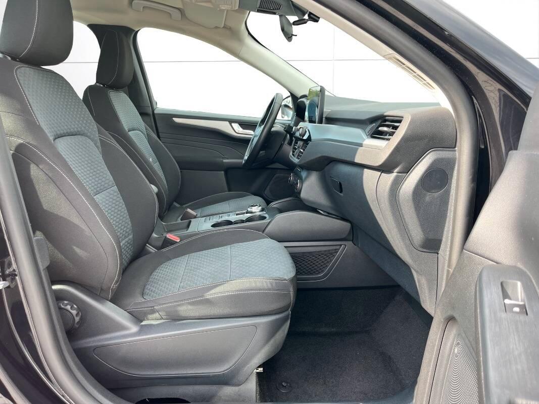 Ford Kuga 1.5 ecoblue Connect 2wd 120cv auto