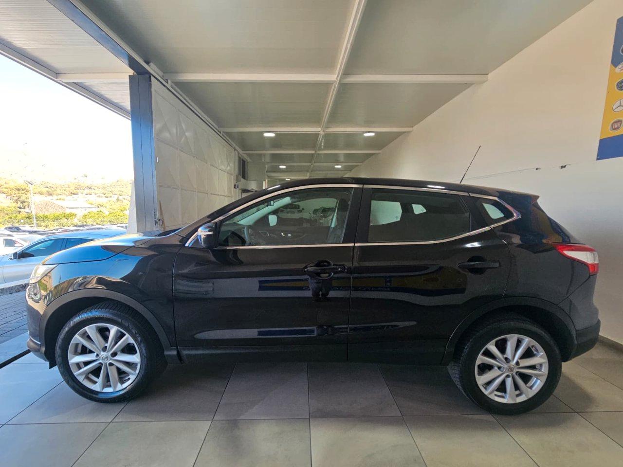 Nissan Qashqai 1.5 dci Acenta Premium 110cv