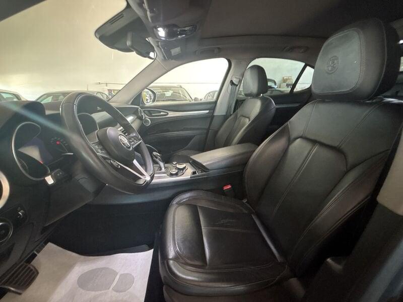 Alfa Romeo Stelvio 2.2 Turbodiesel 210 CV AT8 Q4 B-Tech