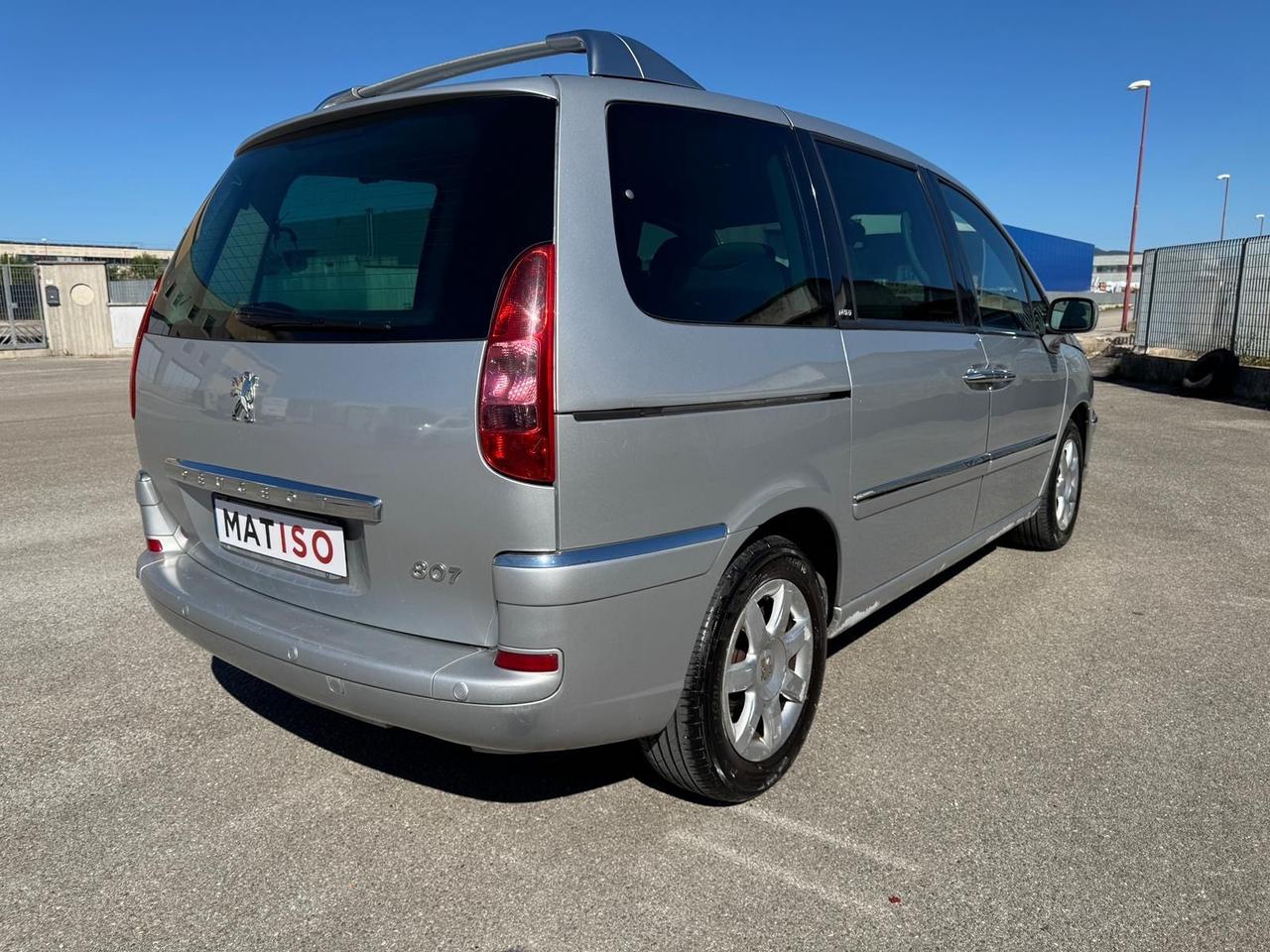 Peugeot 807 2.0 HDi. 5 Posti omologato per 8