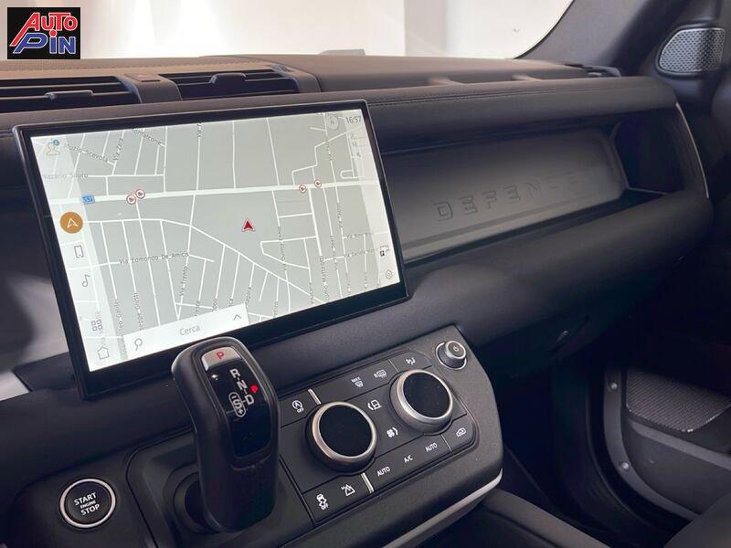 Land Rover Defender 3.0 D6 200 110 SE AWD auto.CONTO VENDITA