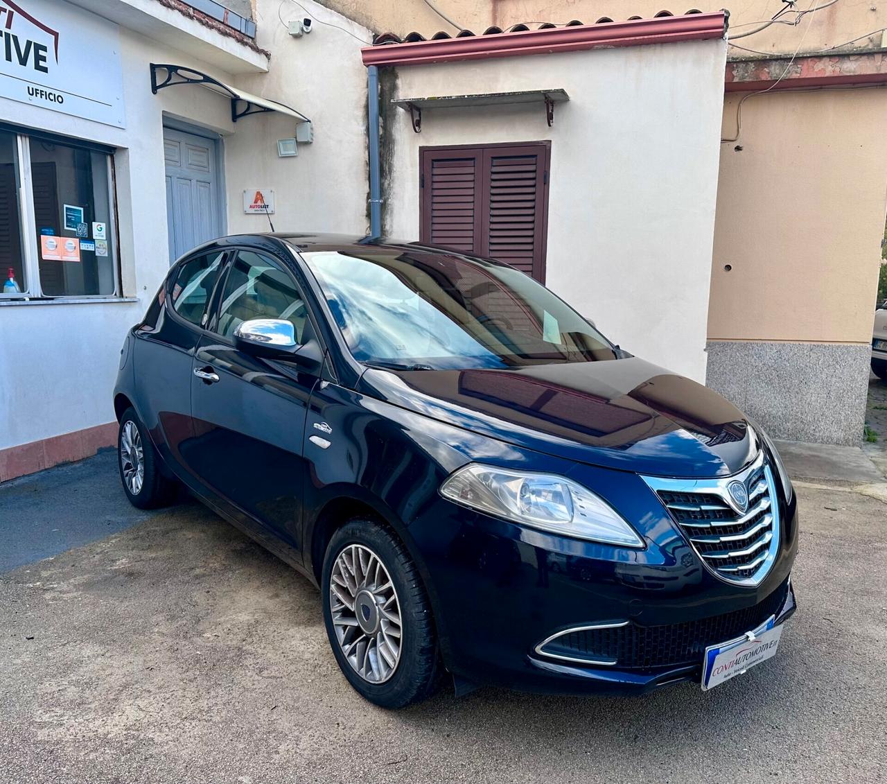 Lancia Ypsilon 1.2 69 CV 5 porte GPL Ecochic Gold