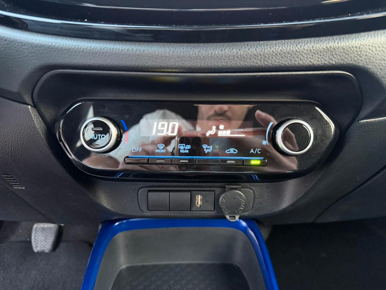 Toyota Aygo X 1.0 VVT-i 72 CV 5 porte Lounge Air