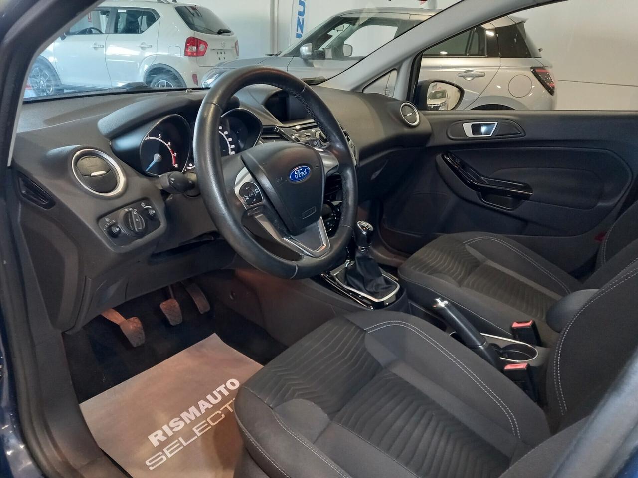 Ford Fiesta 1.4 5p. 40.000 Km GPL Titanium
