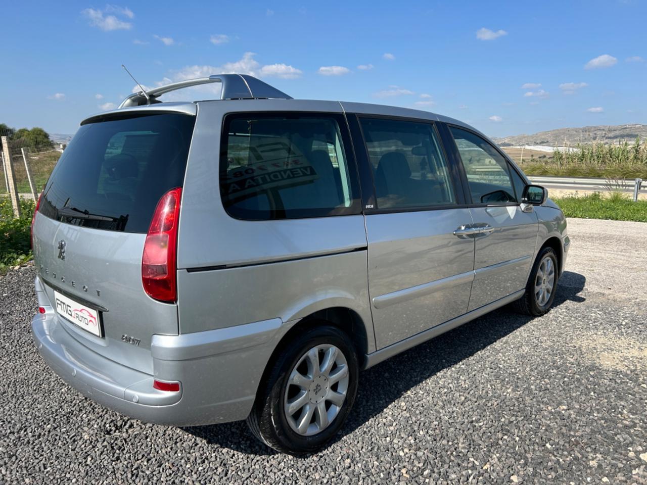 Peugeot 807 2.2 HDi FAP SV