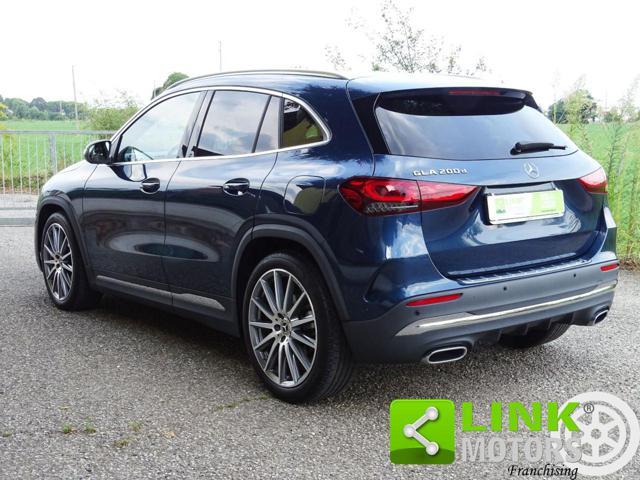 MERCEDES-BENZ GLA 200 d Automatic Premium pacchetto AMG ESTERNO