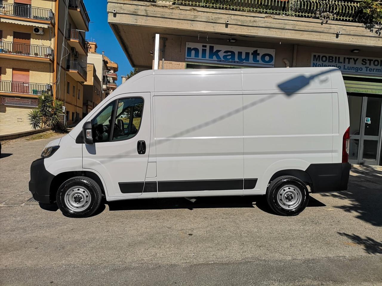 PEUGEOT BOXER 333 L2H1 2.2 BLUEHDI 140CV S&S 2025