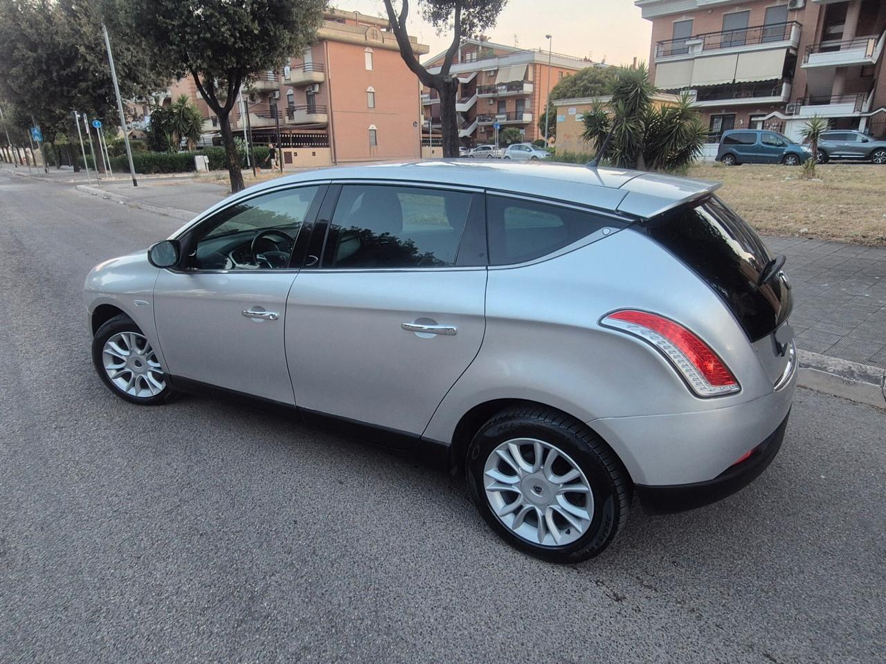 Lancia Delta 1.6 MJT gold anno 2011