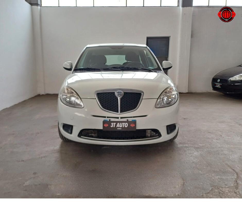 Lancia Ypsilon 1.4 argento ecochic GPL